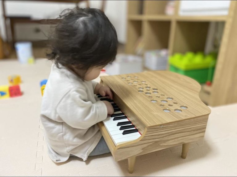カワイのミニピアノを徹底レビュー【赤ちゃんにもおすすめ】】